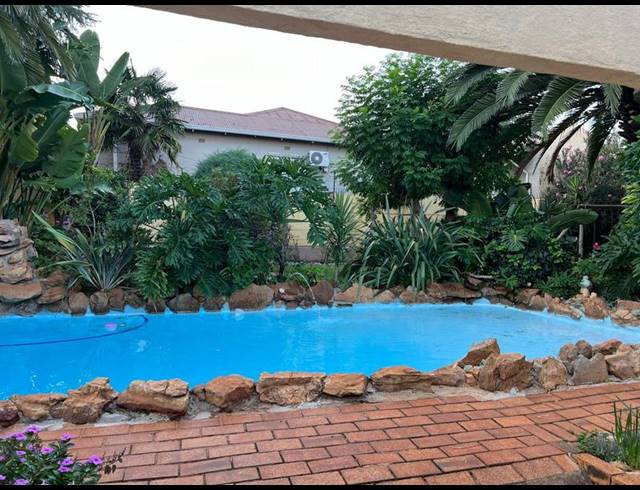 3 BEDROOM HOUSE FOR SALE IN PRIMROSE